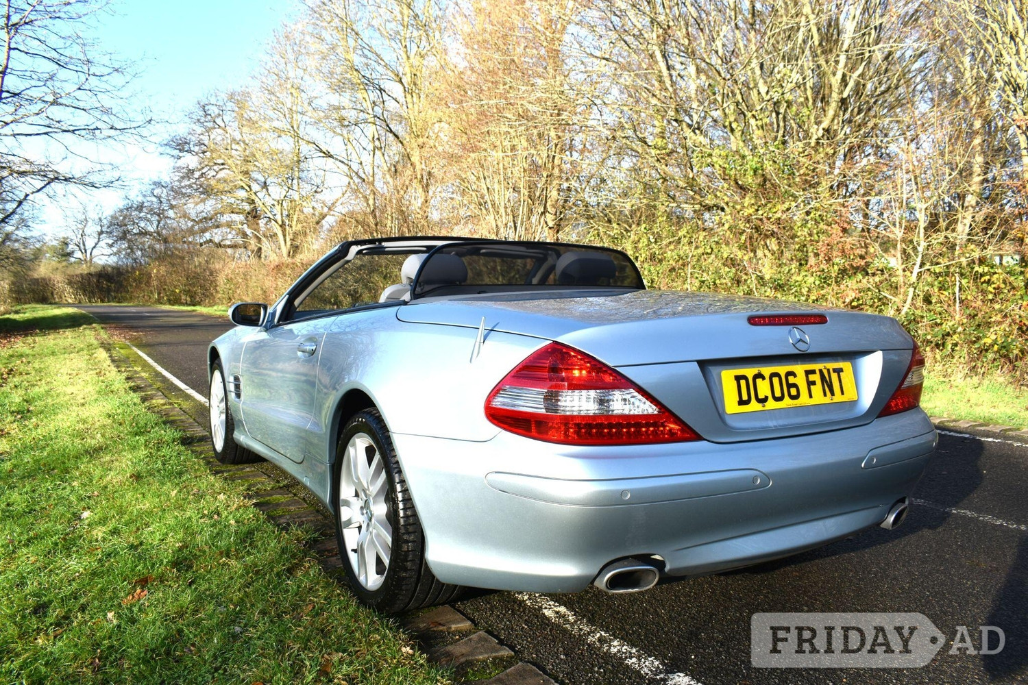 Mercedes-Benz SL 2006 - Cars in Guildford