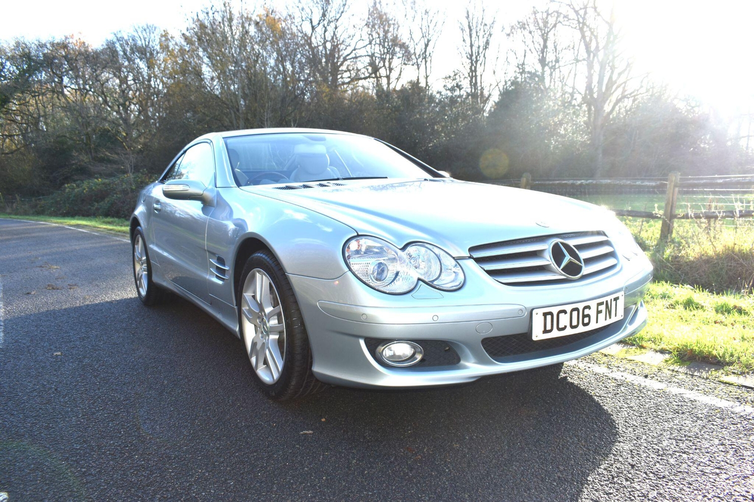 Mercedes-Benz SL 2006 - Cars