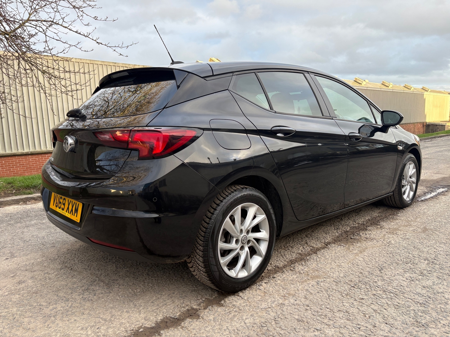 [ berth ]Vauxhall Astra