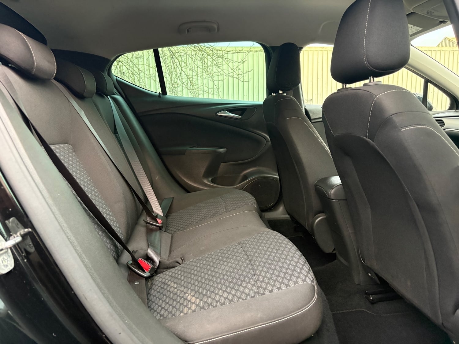 Vauxhall Astra 2020 - Cars