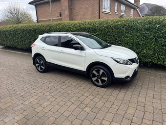 Nissan Qashqai 2015