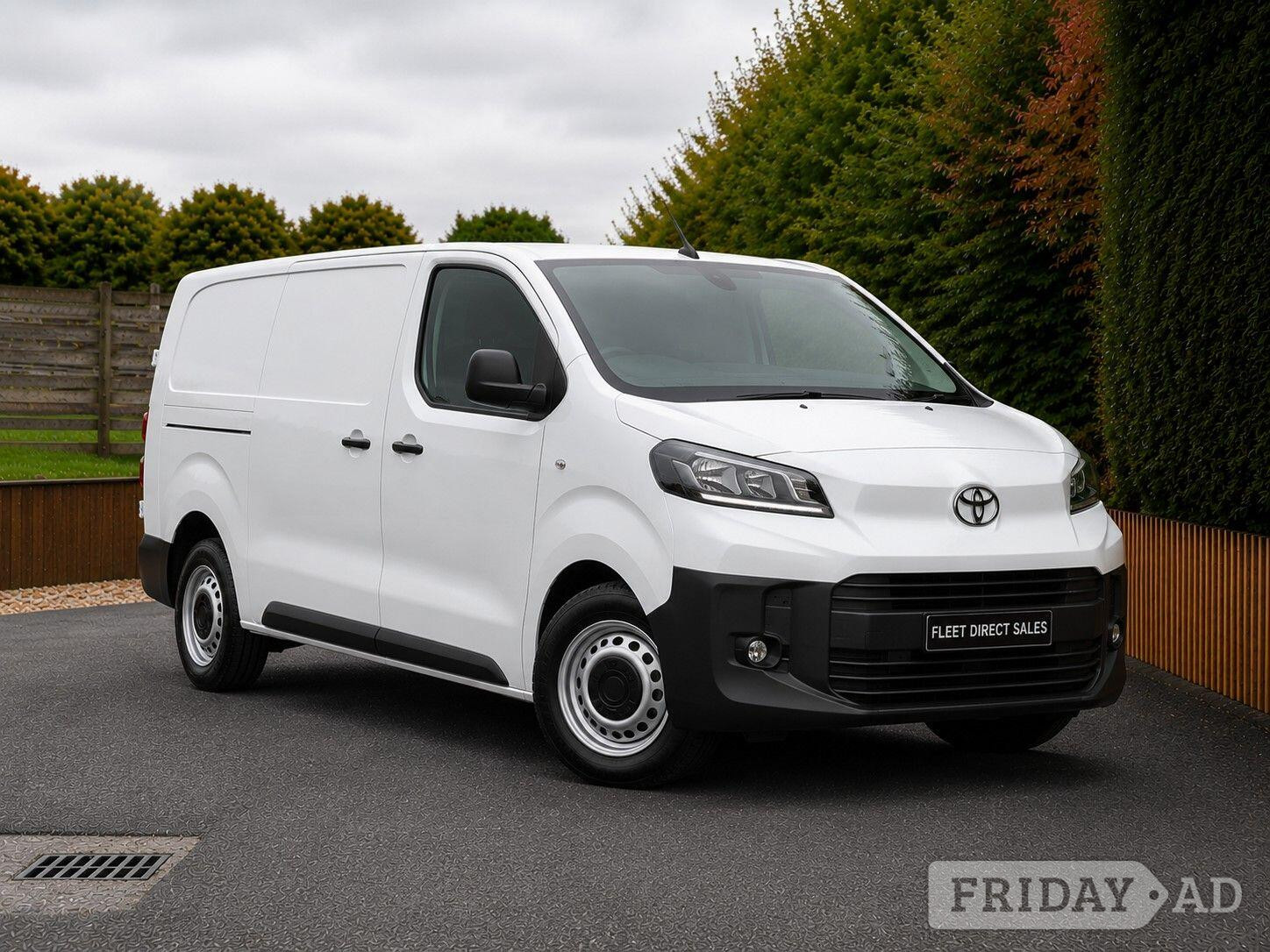 Toyota ProAce 2026 in Newbury