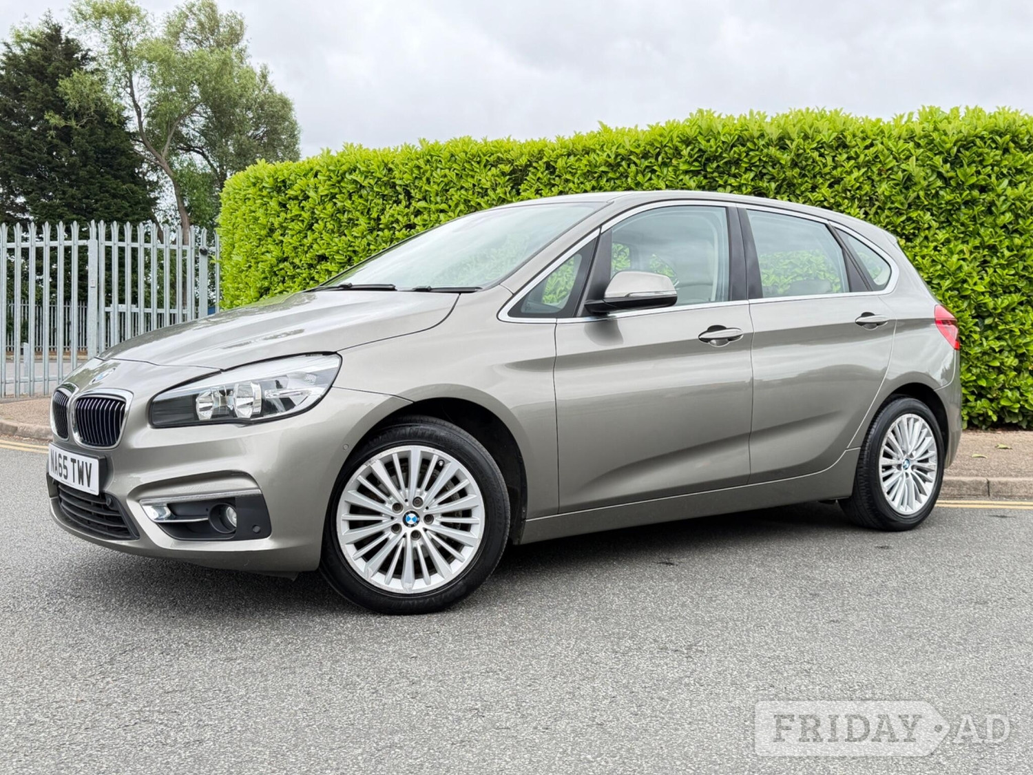 BMW 2 Series Active Tourer 2015 - Cars in Tonbridge