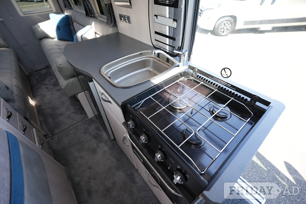 Auto-Sleepers Warwick XL FIAT 2 BERTH 2 TRAVEL SEAT MOTORHOME 2025 for sale - Motorhomes & Caravans in Haywards Heath