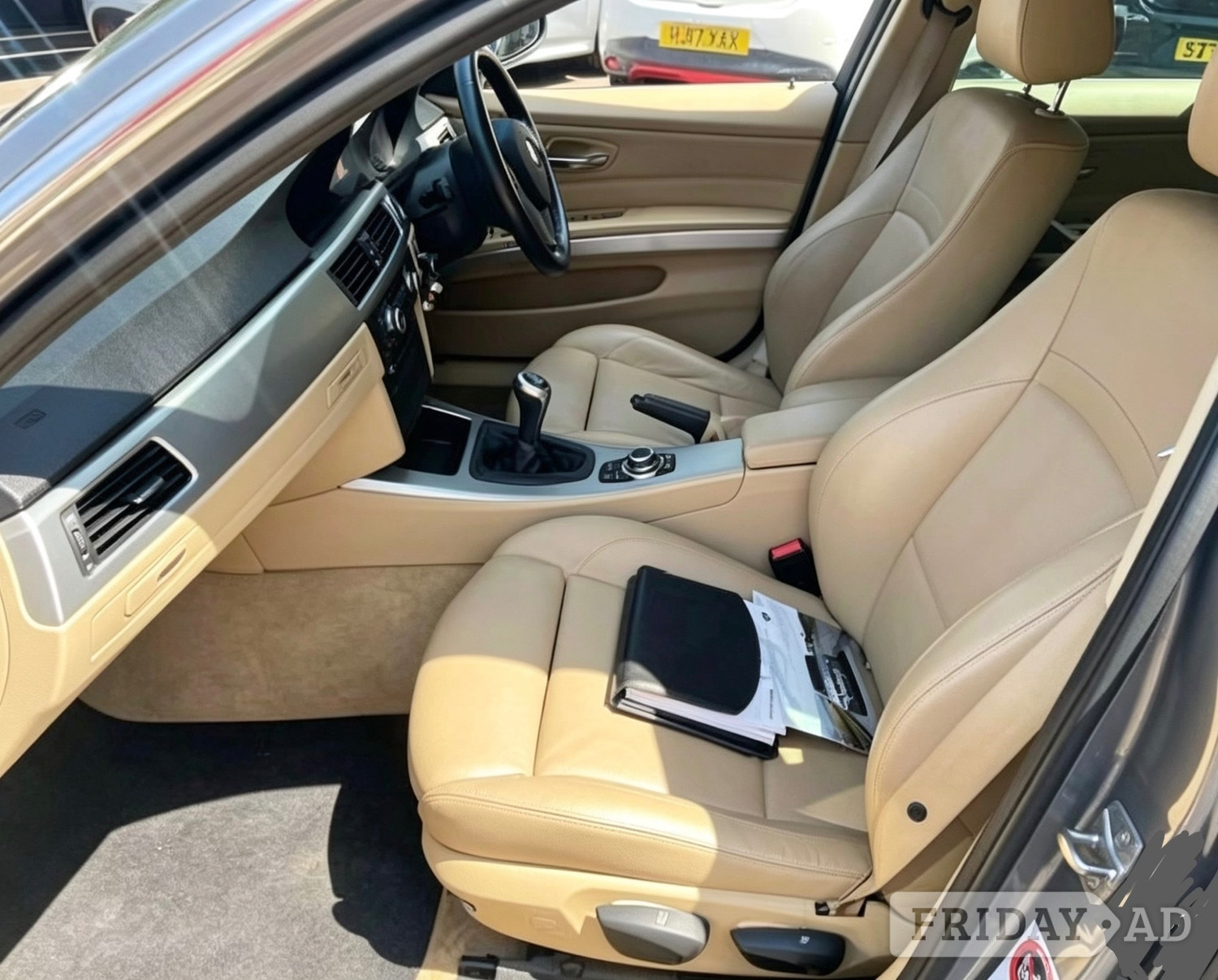 BMW 3 Series 2011 - Cars