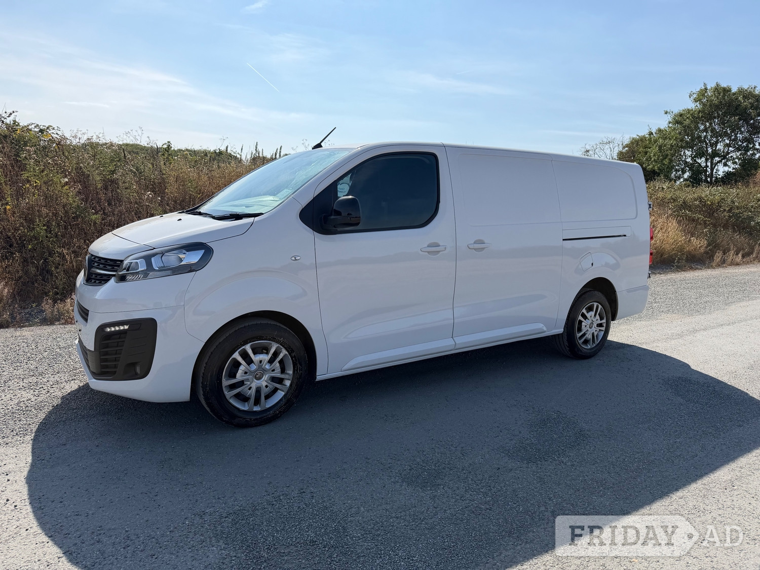 Vauxhall Vivaro 2022 - Vans & Commercial Vehicles