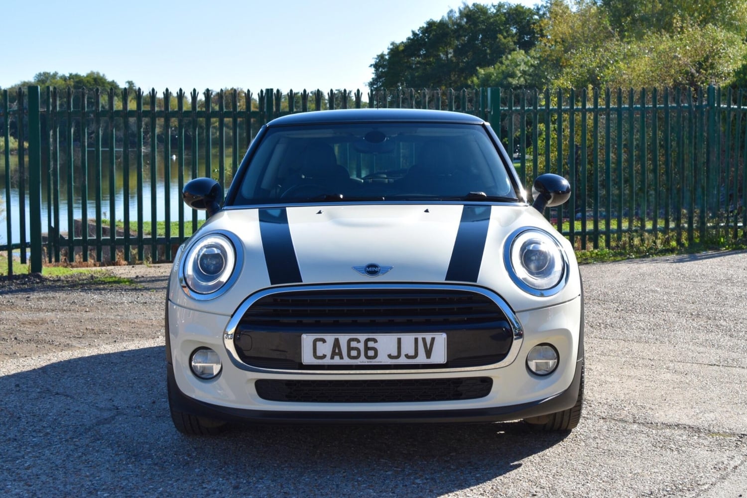 [ berth ]Mini Hatch