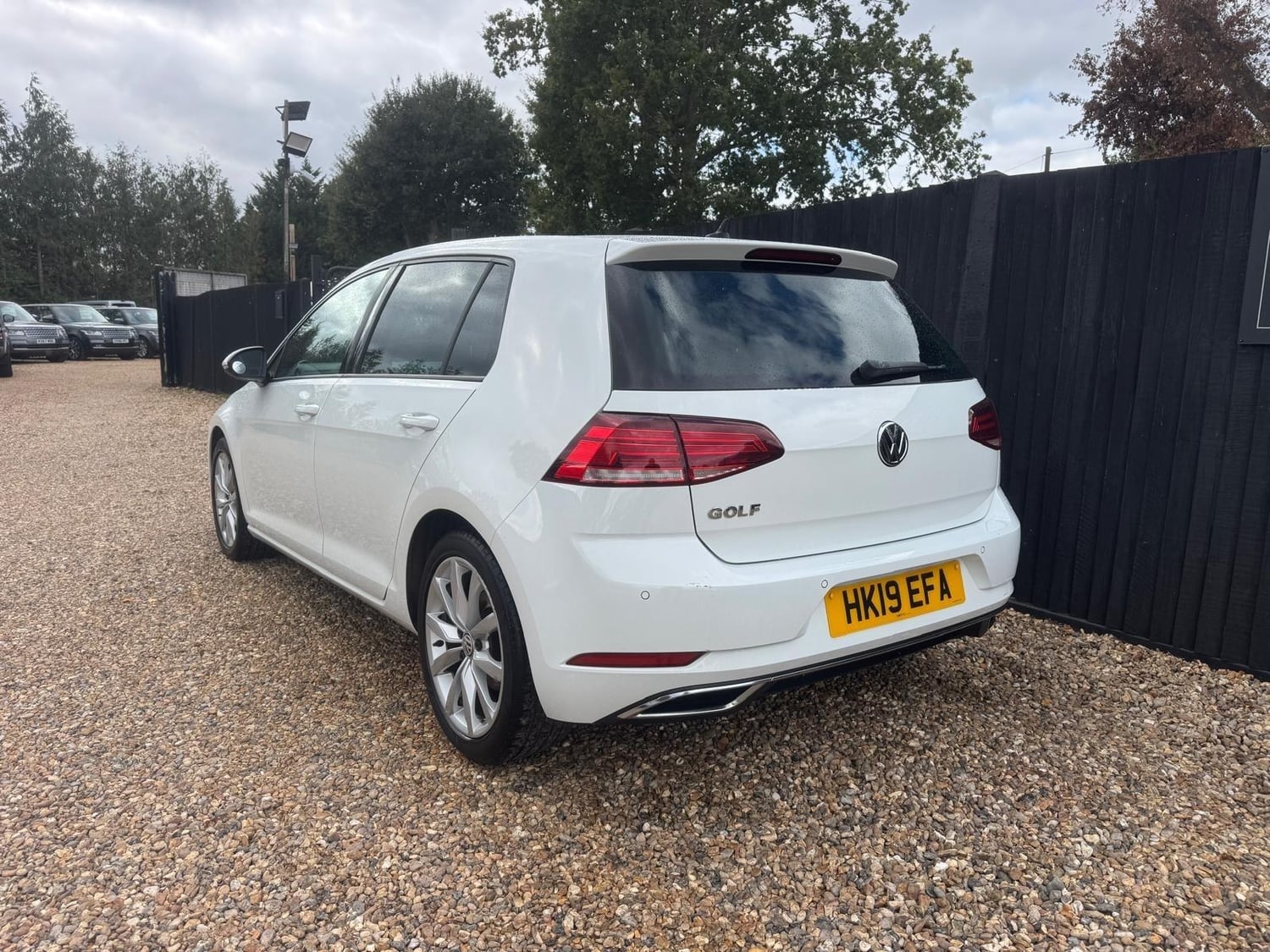 Volkswagen Golf 2019 - Cars