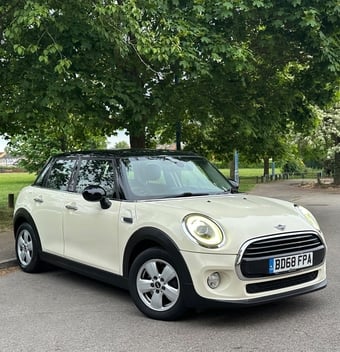 Mini Hatch 2018