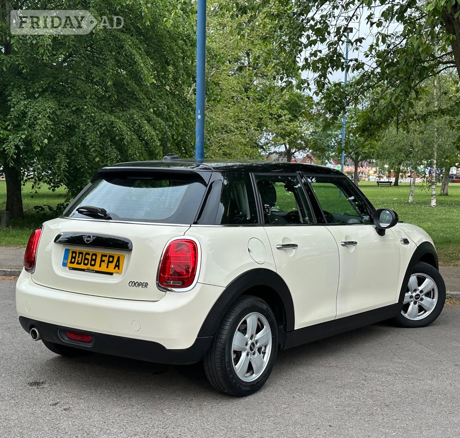 [ berth ]Mini Hatch