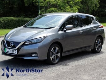 Nissan LEAF 2021