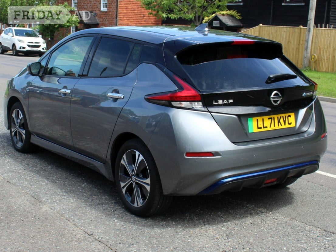 [ berth ]Nissan LEAF