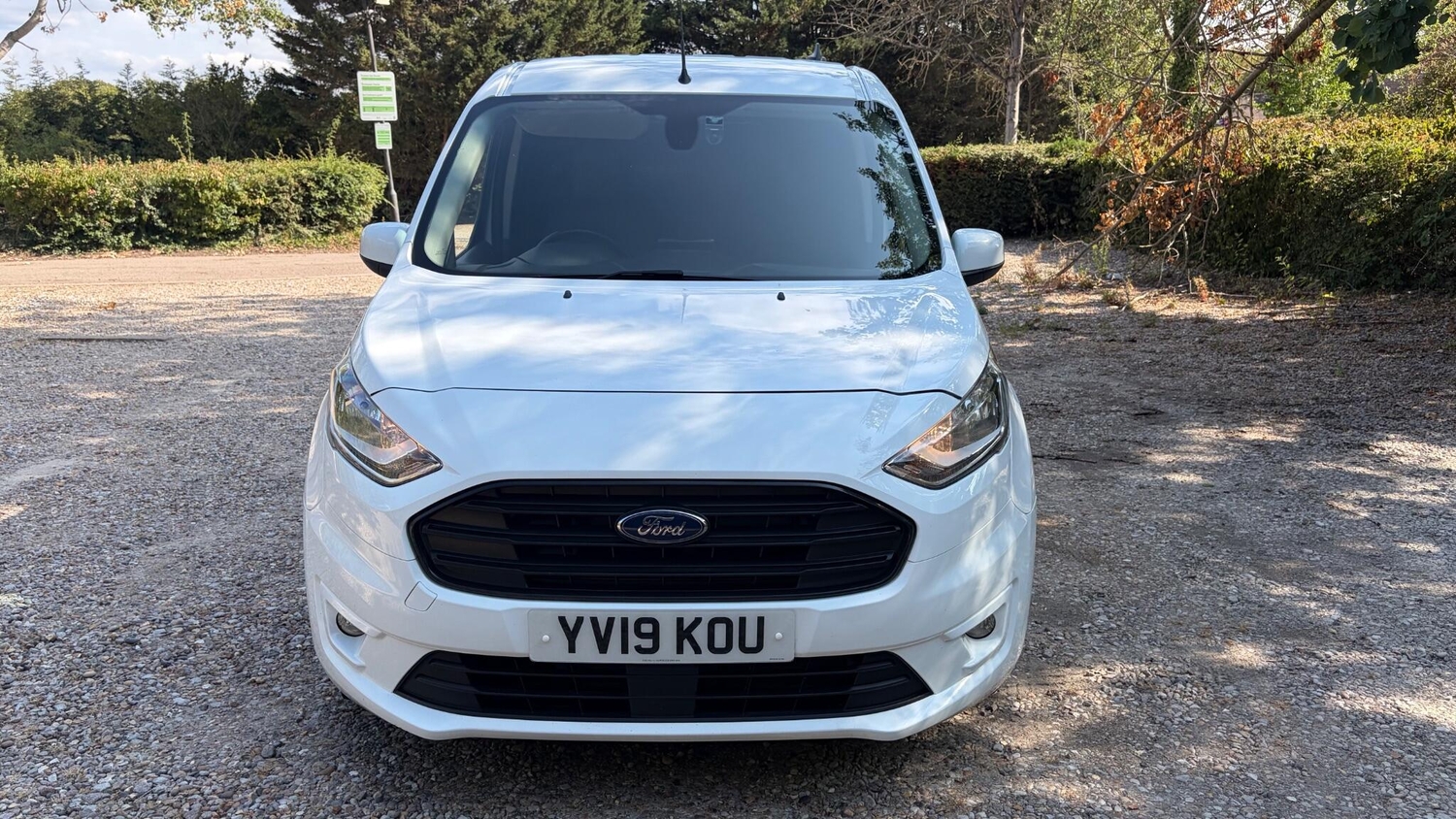 [ berth ]Ford Transit Connect