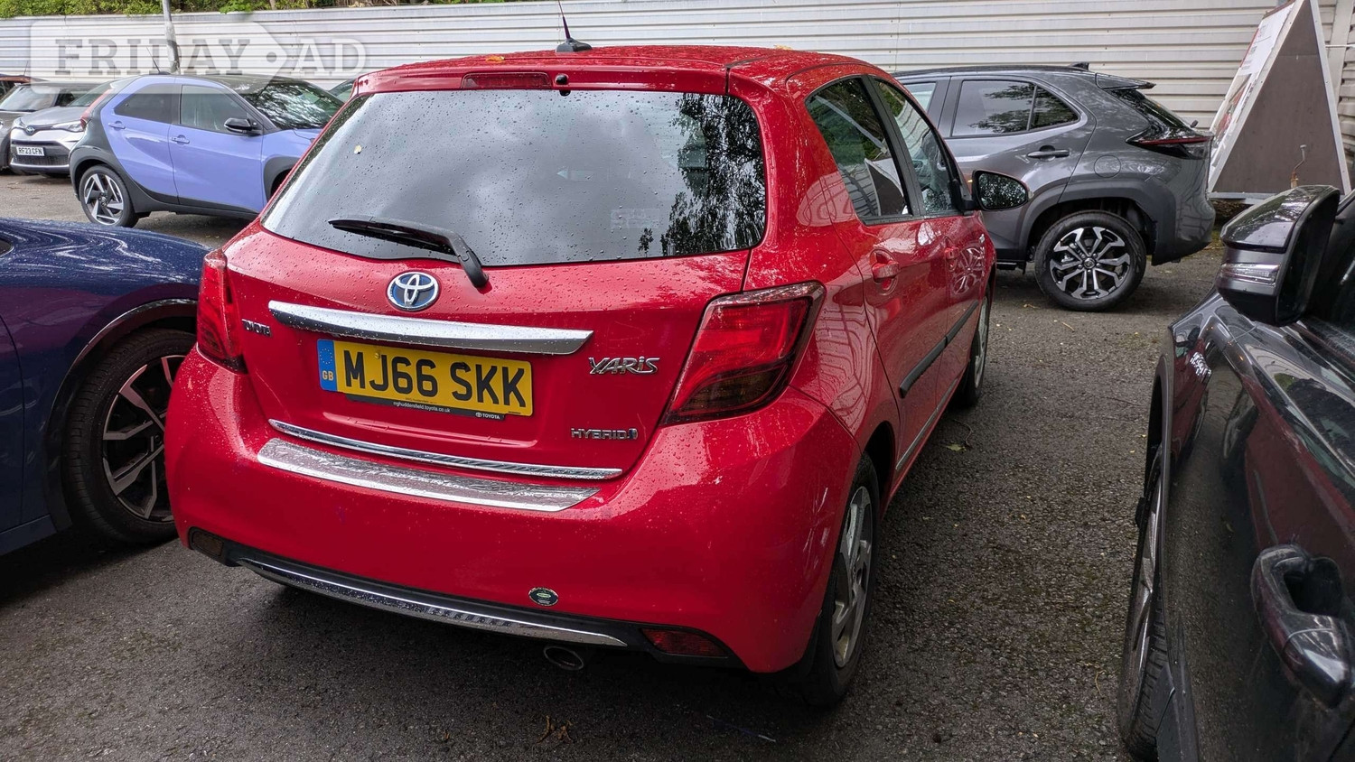 Toyota Yaris 2016 - Cars in Bradford