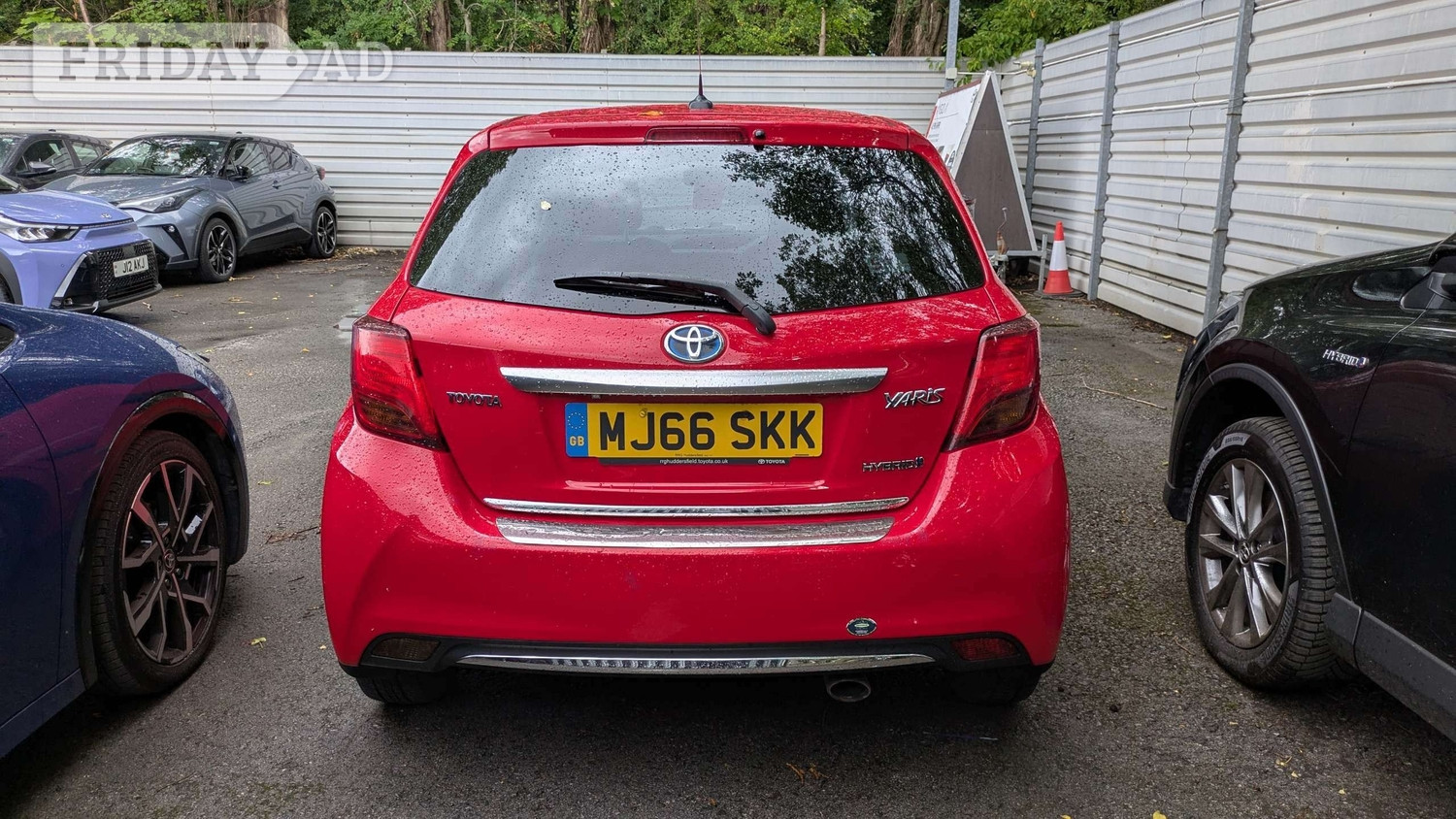 Toyota Yaris 2016 - Cars