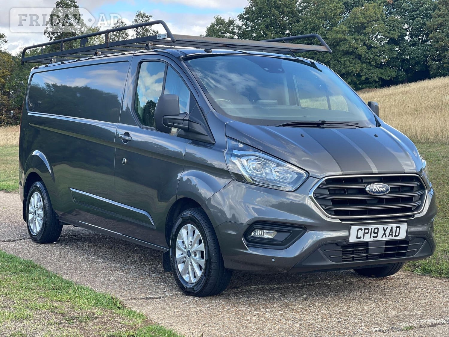 [ berth ]Ford Transit Custom
