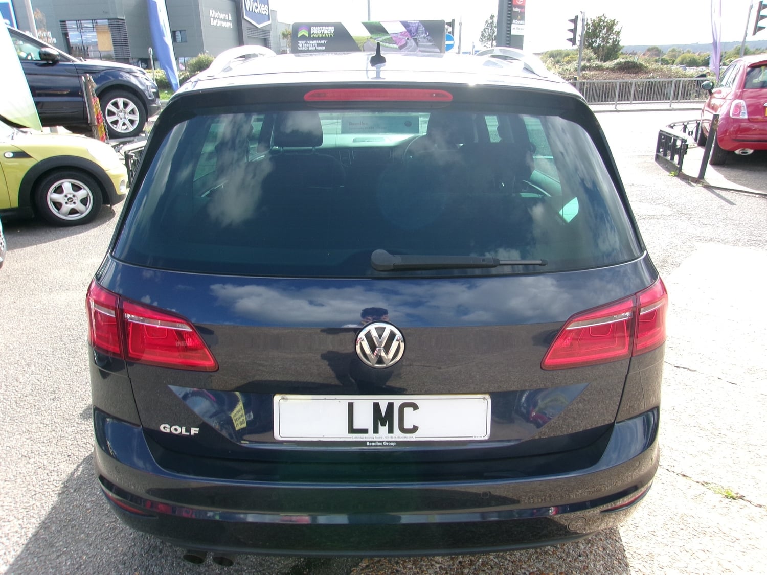 Volkswagen Golf SV 2015 - Cars