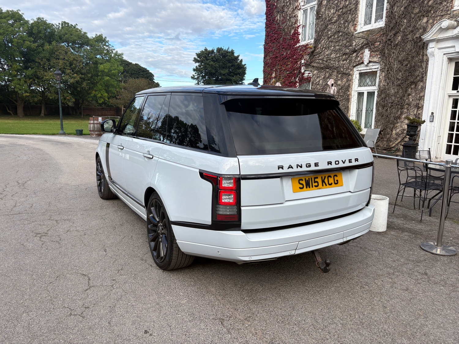 [ berth ]Land Rover Range Rover