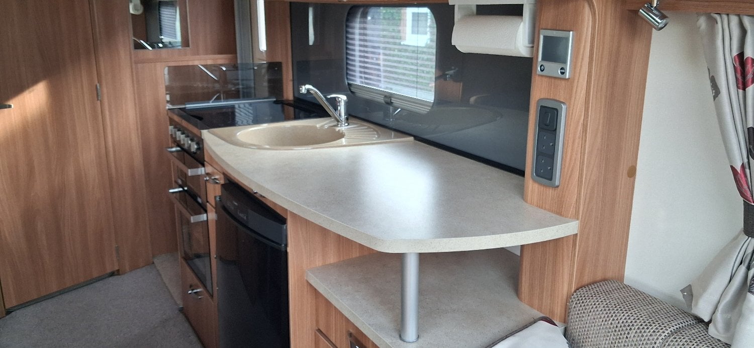Swift Challenger 530 2014 - Motorhomes & Caravans in Rushden