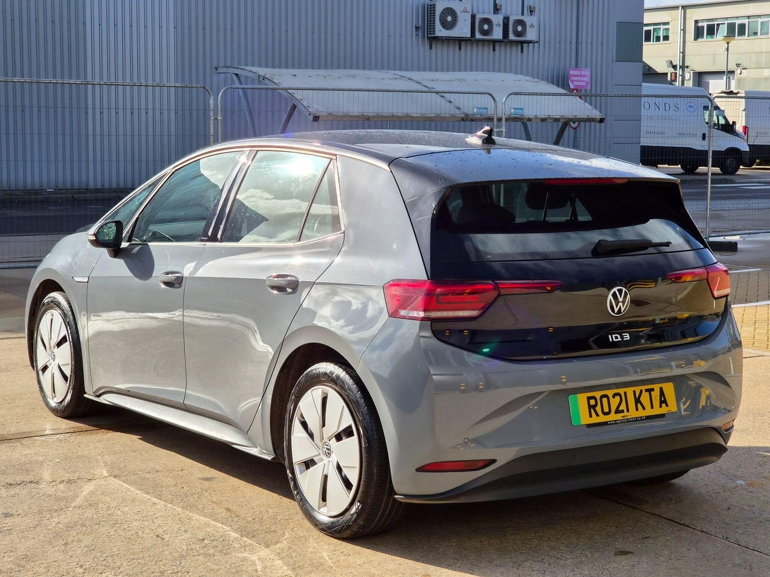 [ berth ]Volkswagen ID.3