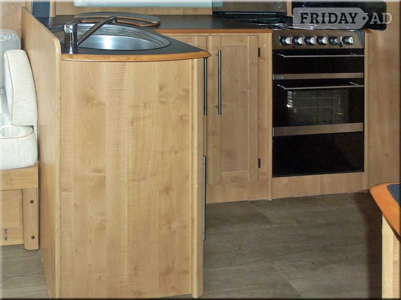 Auto-Trail Mohican 2008 - Motorhomes & Caravans
