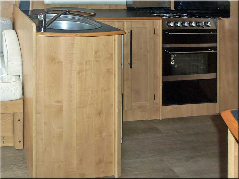 Auto-Trail Mohican 2008 - Motorhomes & Caravans