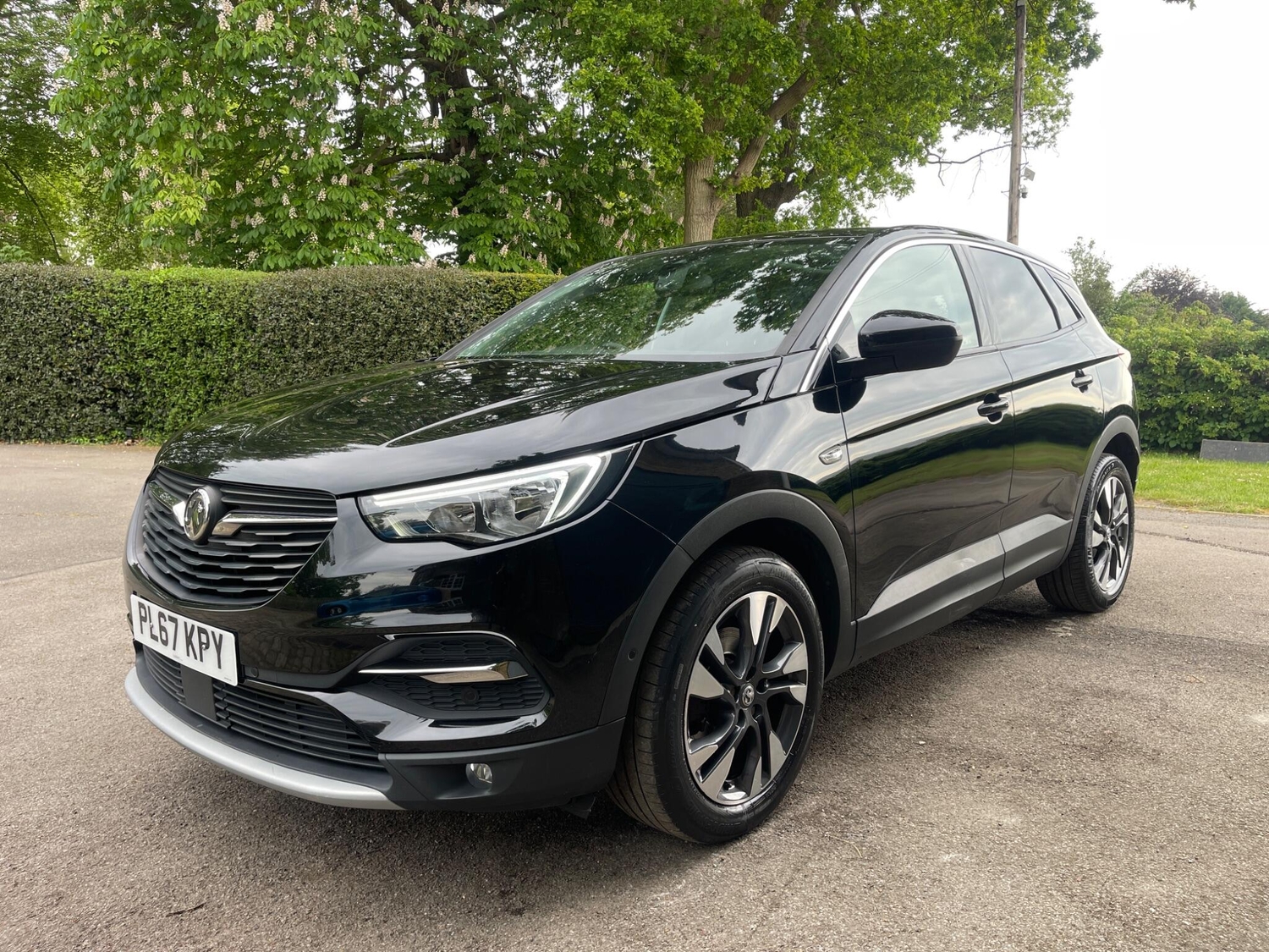 [ berth ]Vauxhall Grandland X