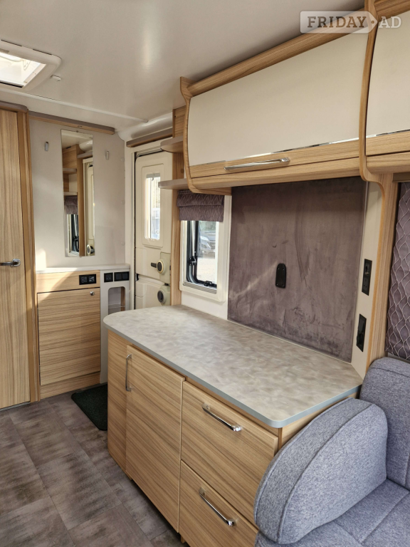 Bailey Unicorn V Seville 2023 - Motorhomes & Caravans