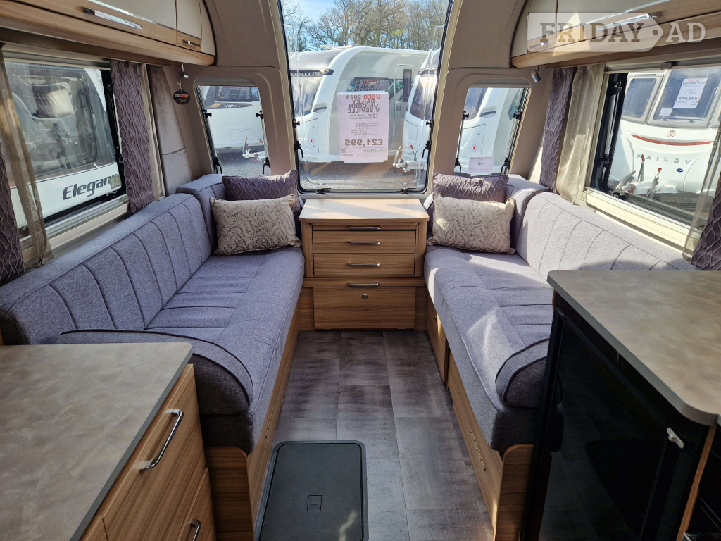 Bailey Unicorn V Seville 2023 - Motorhomes & Caravans in Highbridge