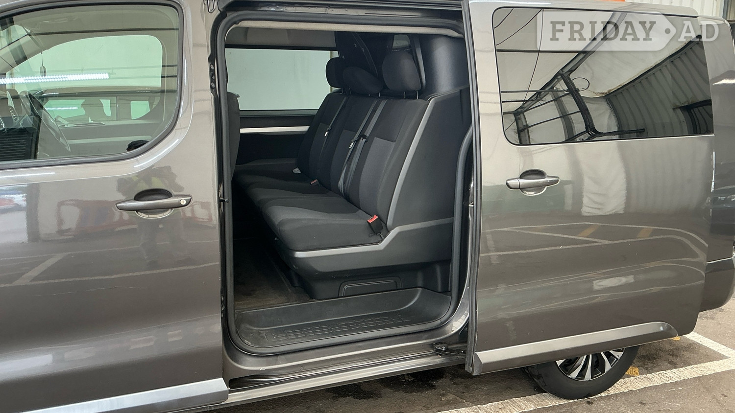 Vauxhall Vivaro 2020 - Vans & Commercial Vehicles