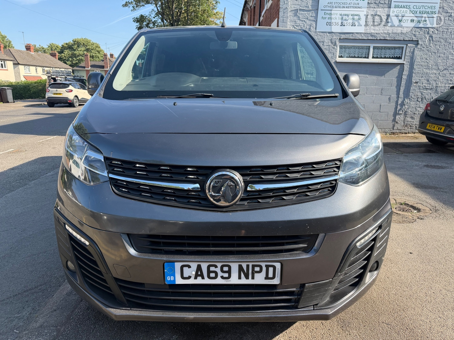 Vauxhall Vivaro 2020 - Vans & Commercial Vehicles