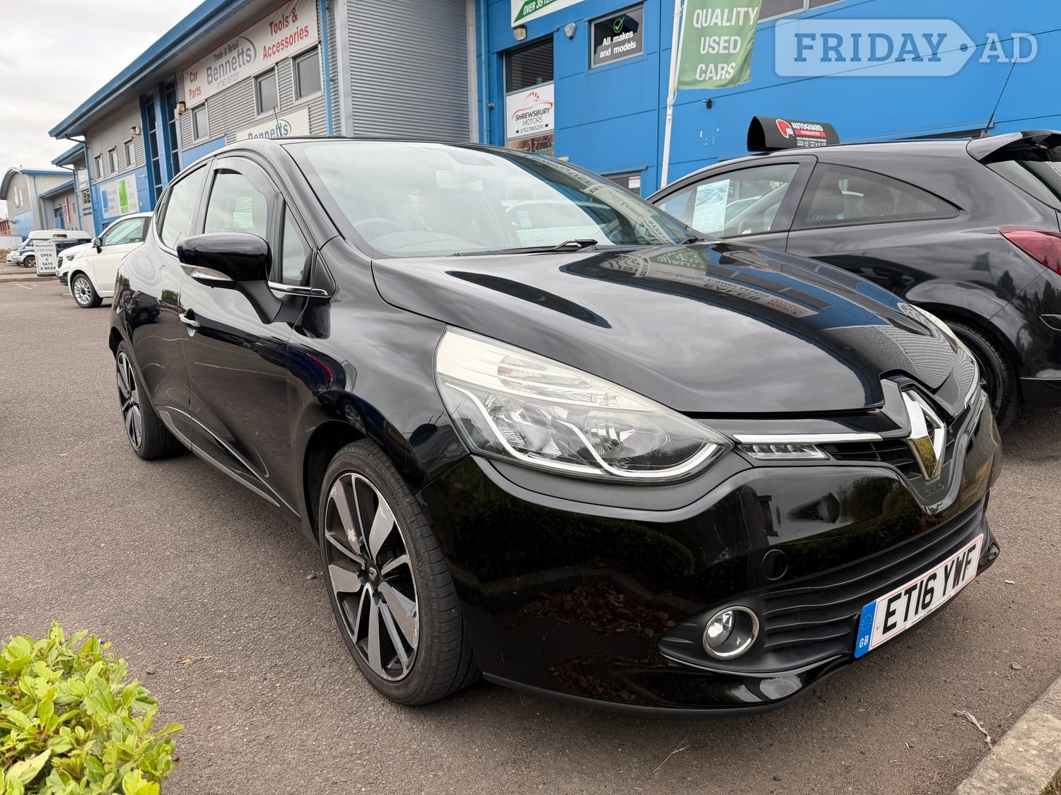 Renault Clio 2016 in Shrewsbury