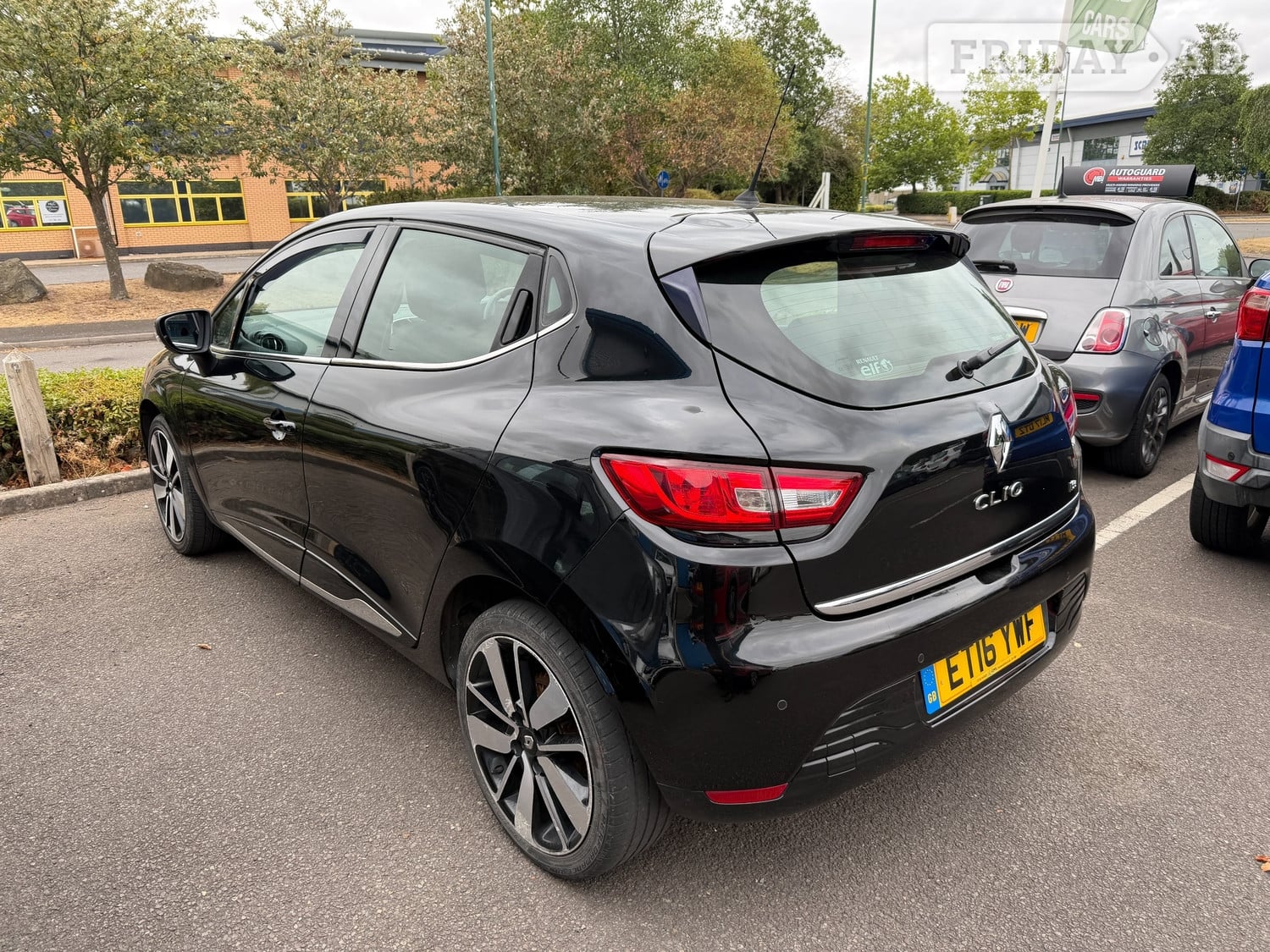 [ berth ]Renault Clio