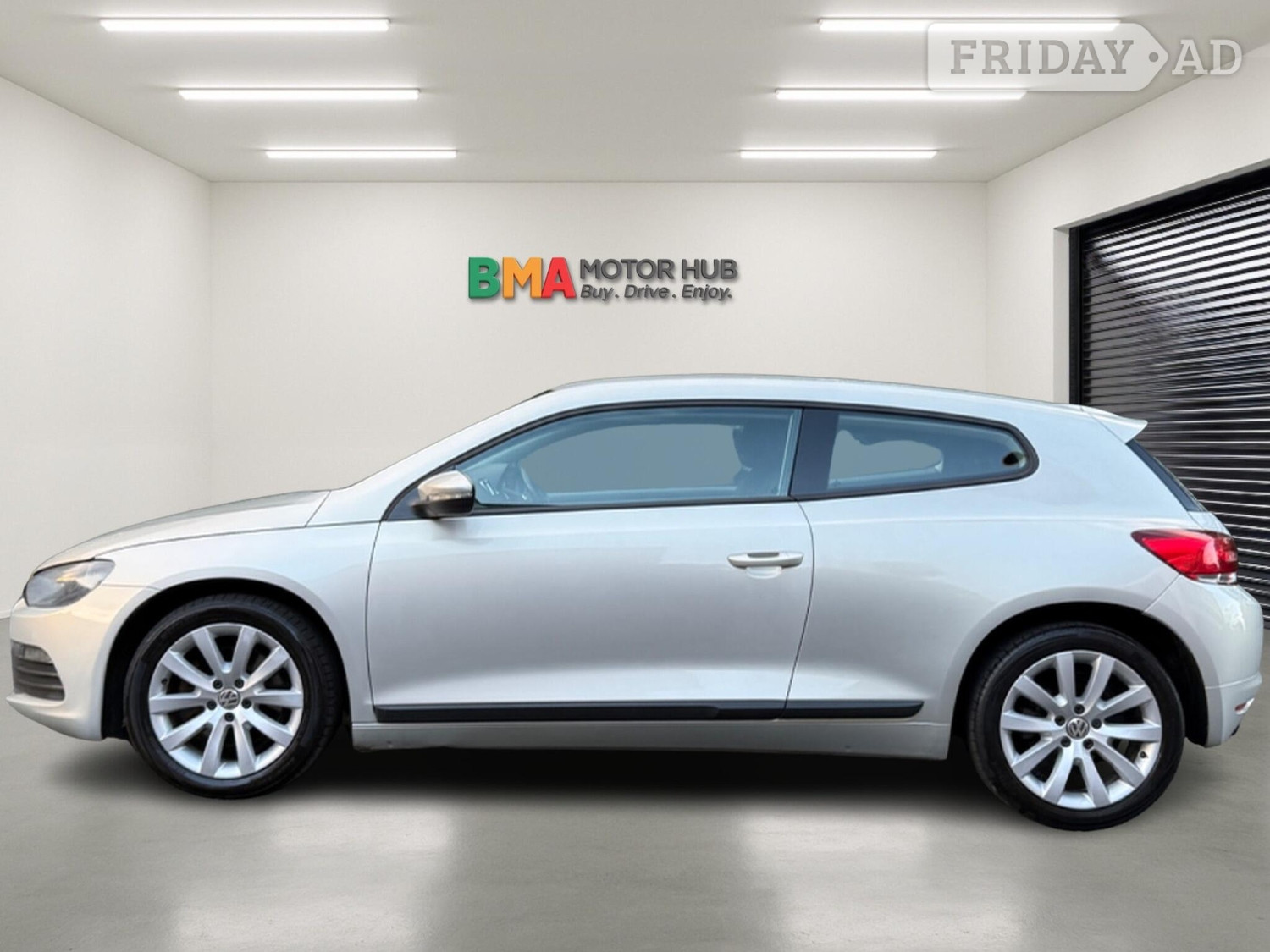 Volkswagen Scirocco 2013 - Cars