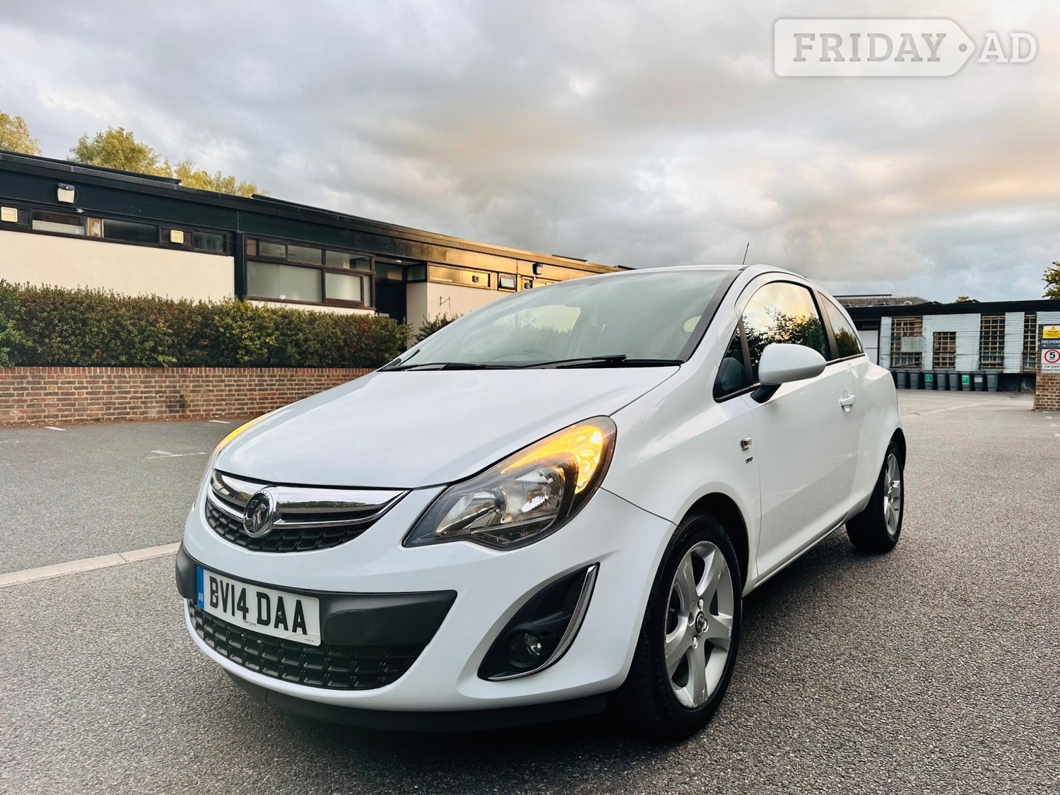 [ berth ]Vauxhall Corsa