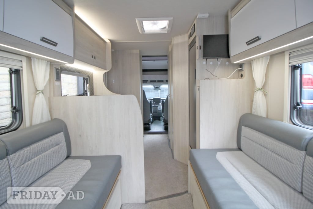 Auto-Trail F-Line F68 2022 for sale - Motorhomes & Caravans