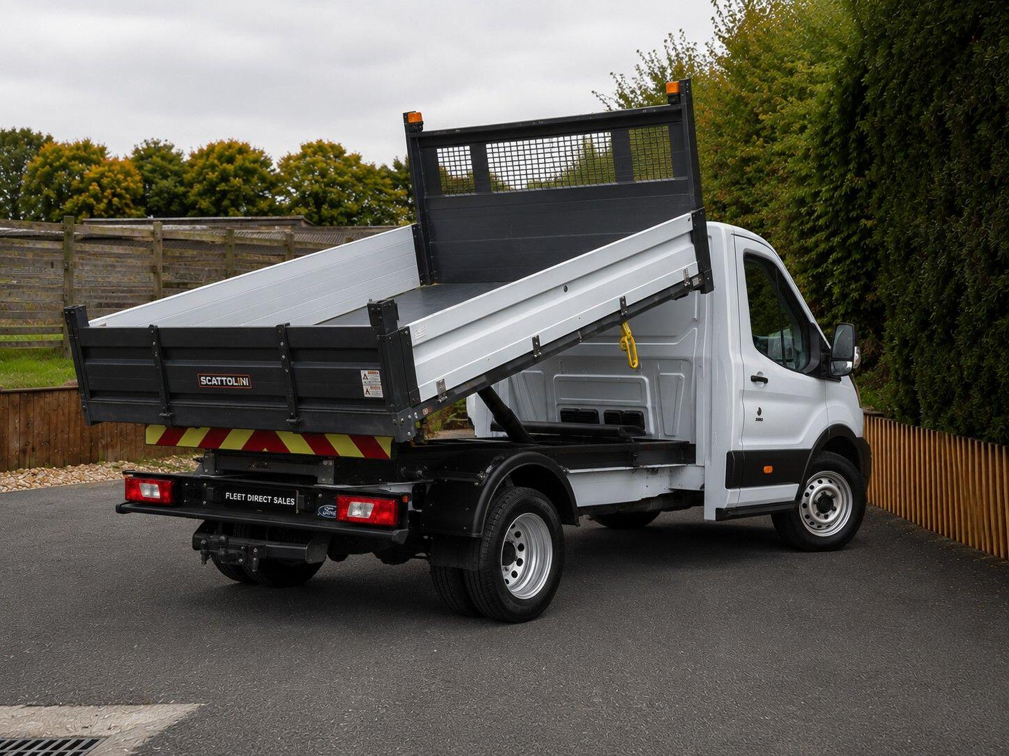 [ berth ]Ford Transit