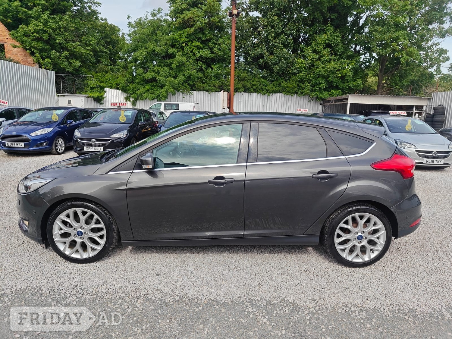 Ford Focus 2017 - Cars