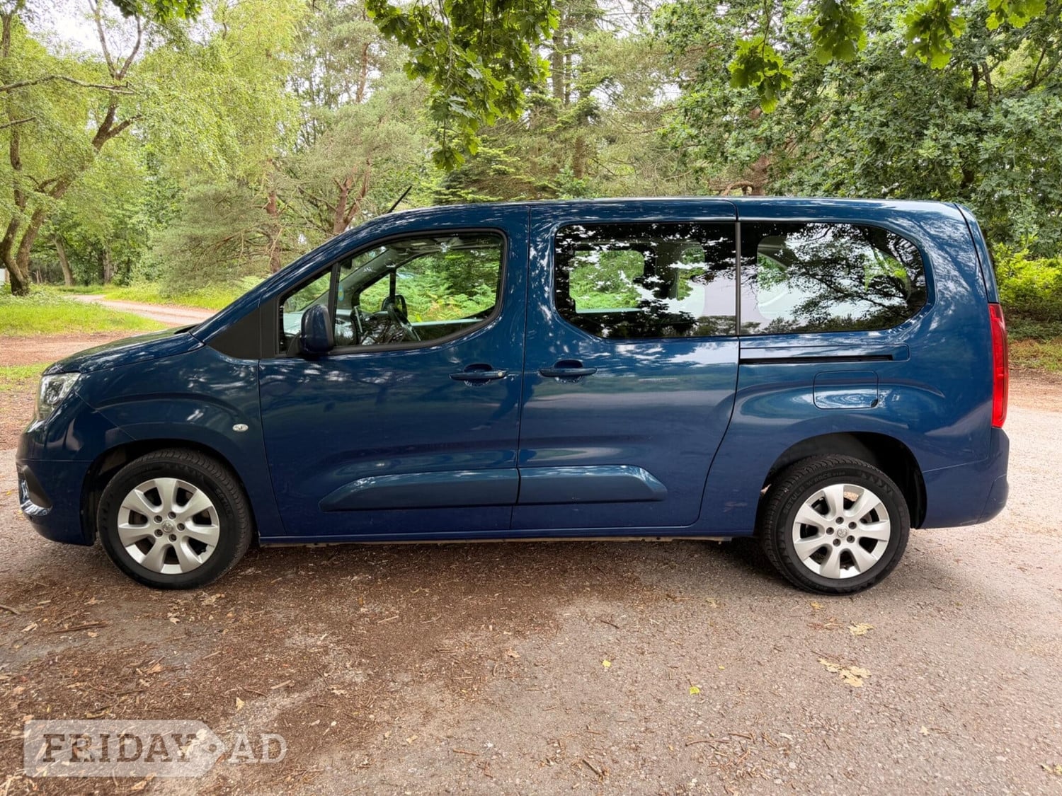 Vauxhall Combo Life 2020 - Cars