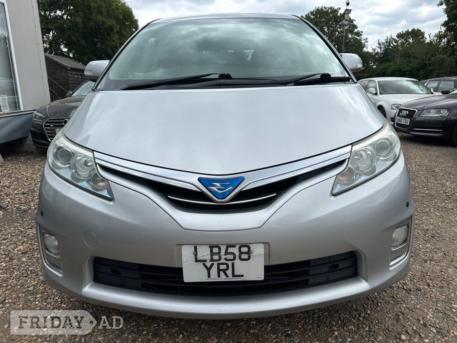Toyota Estima Sunbury-On-Thames