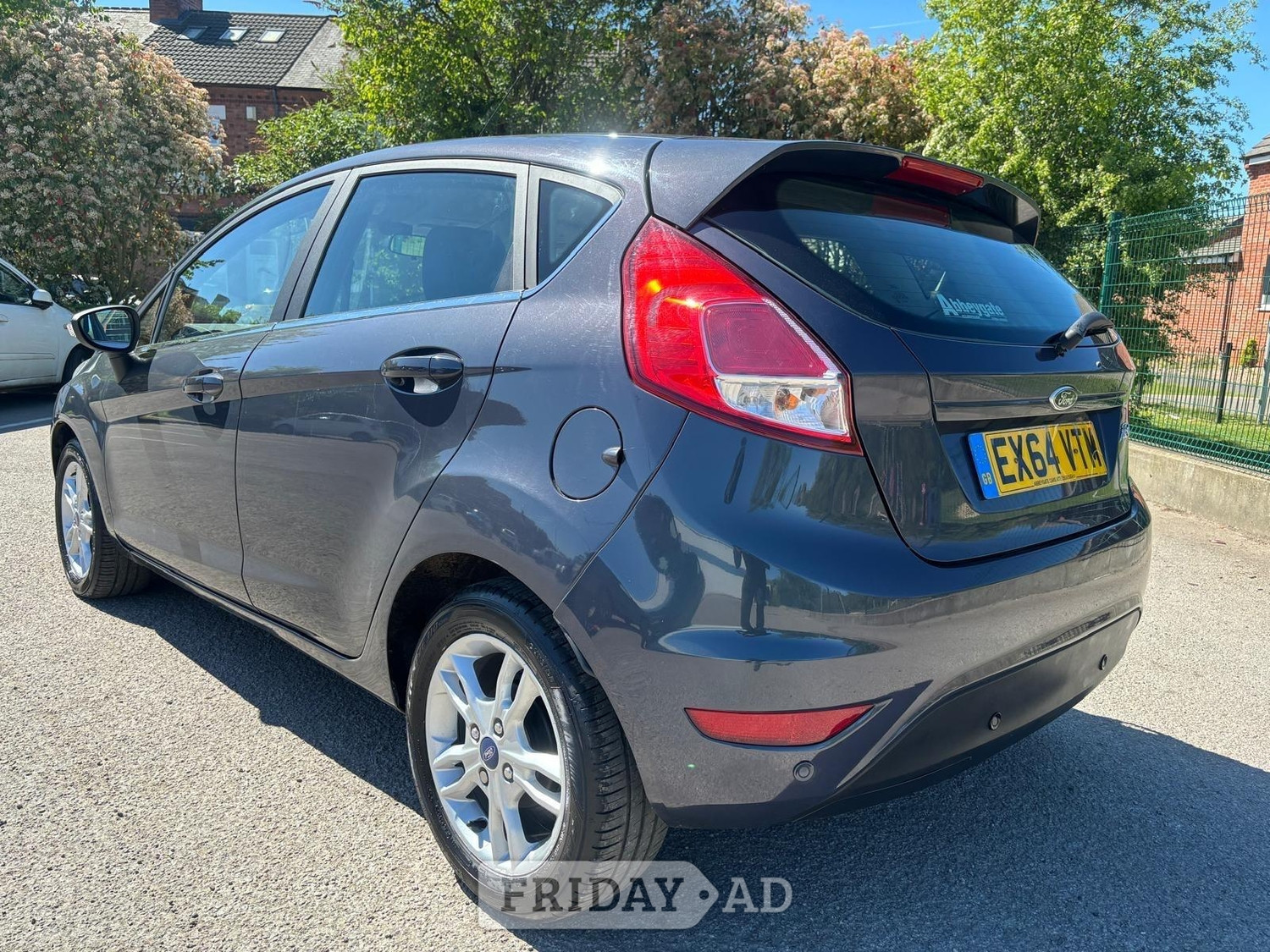 [ berth ]Ford Fiesta