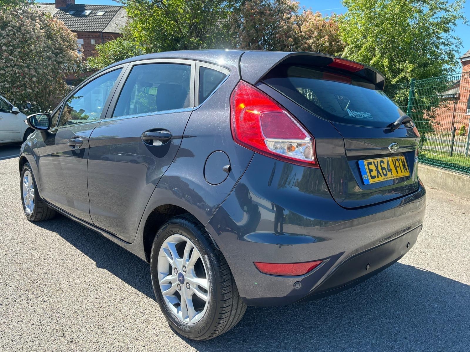 [ berth ]Ford Fiesta