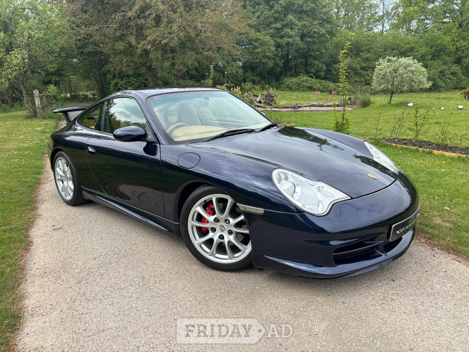 [ berth ]Porsche 911