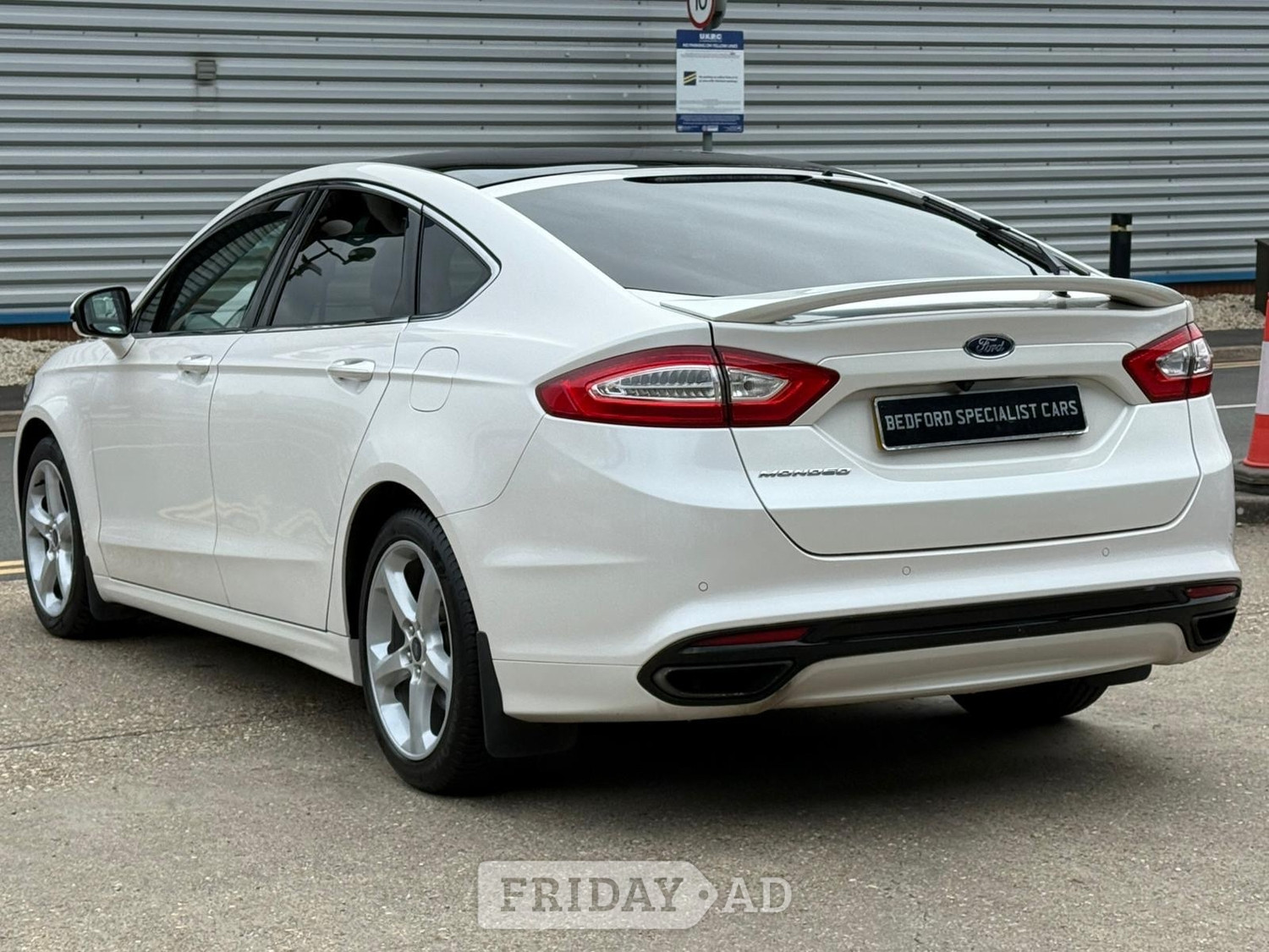 Ford Mondeo 2017 - Cars