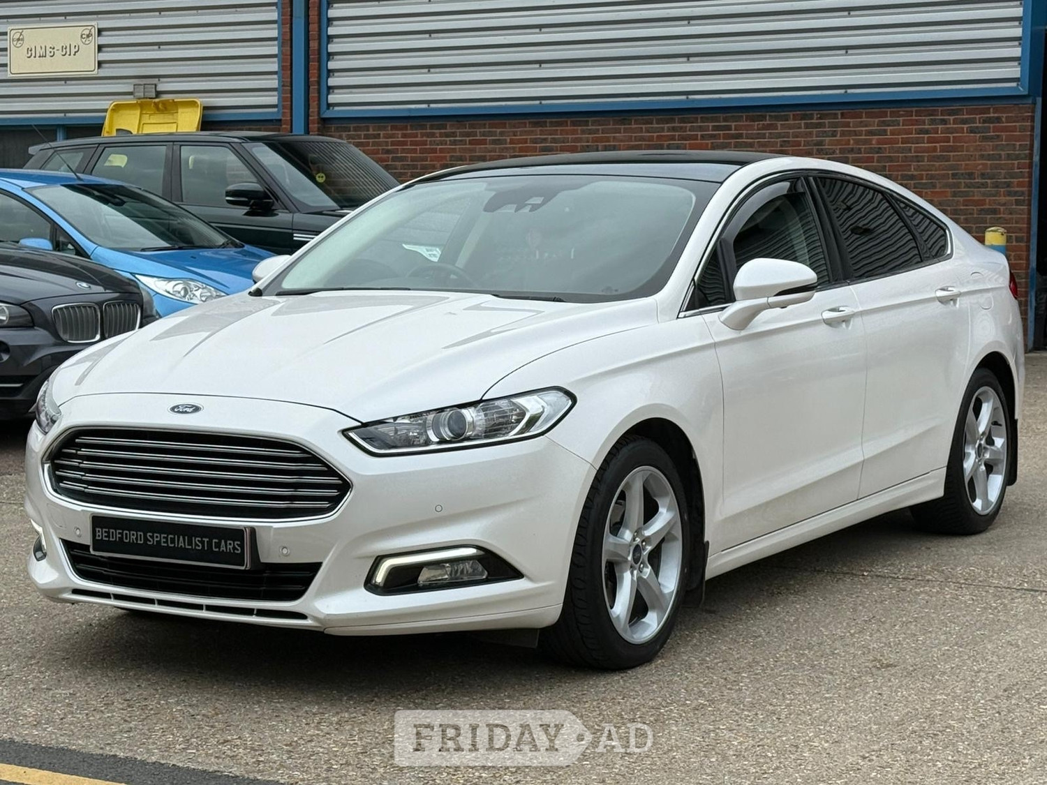 [ berth ]Ford Mondeo