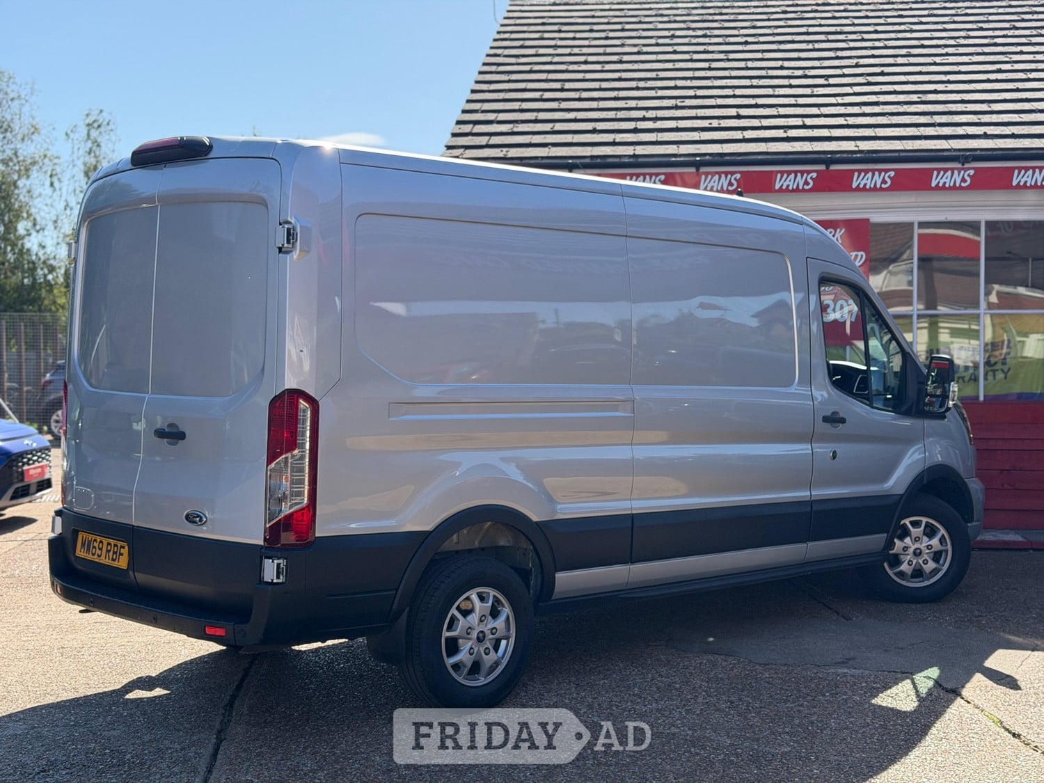 [ berth ]Ford Transit