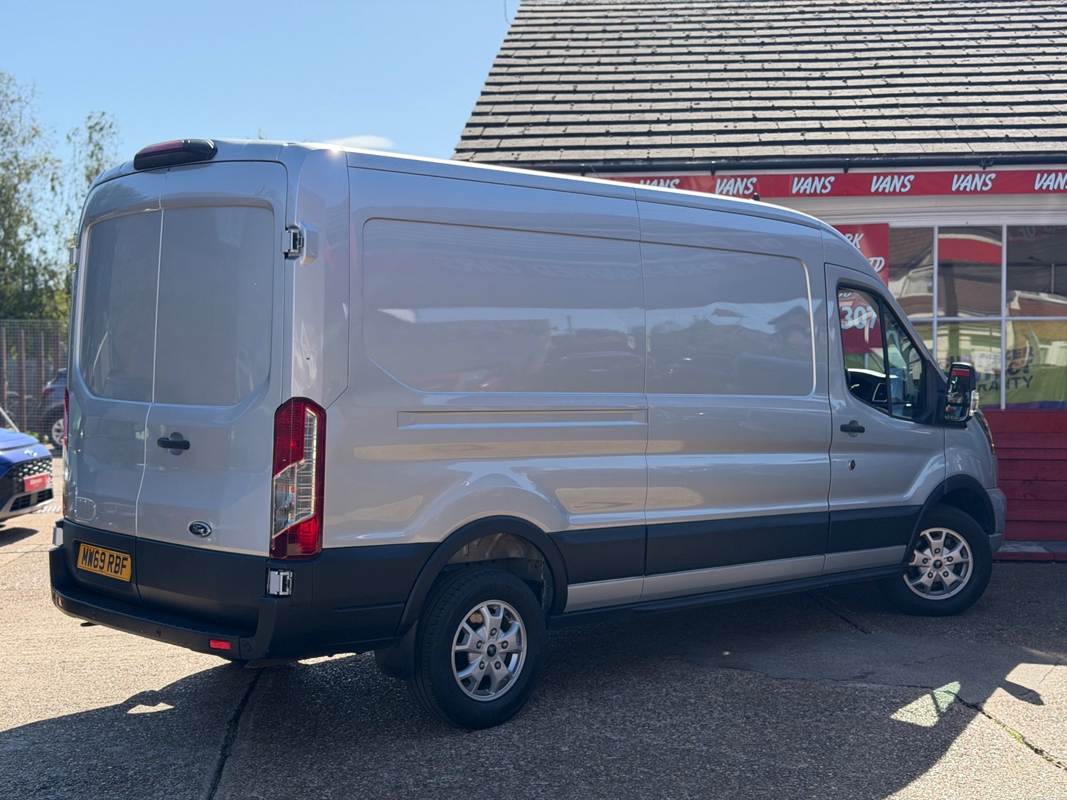 [ berth ]Ford Transit