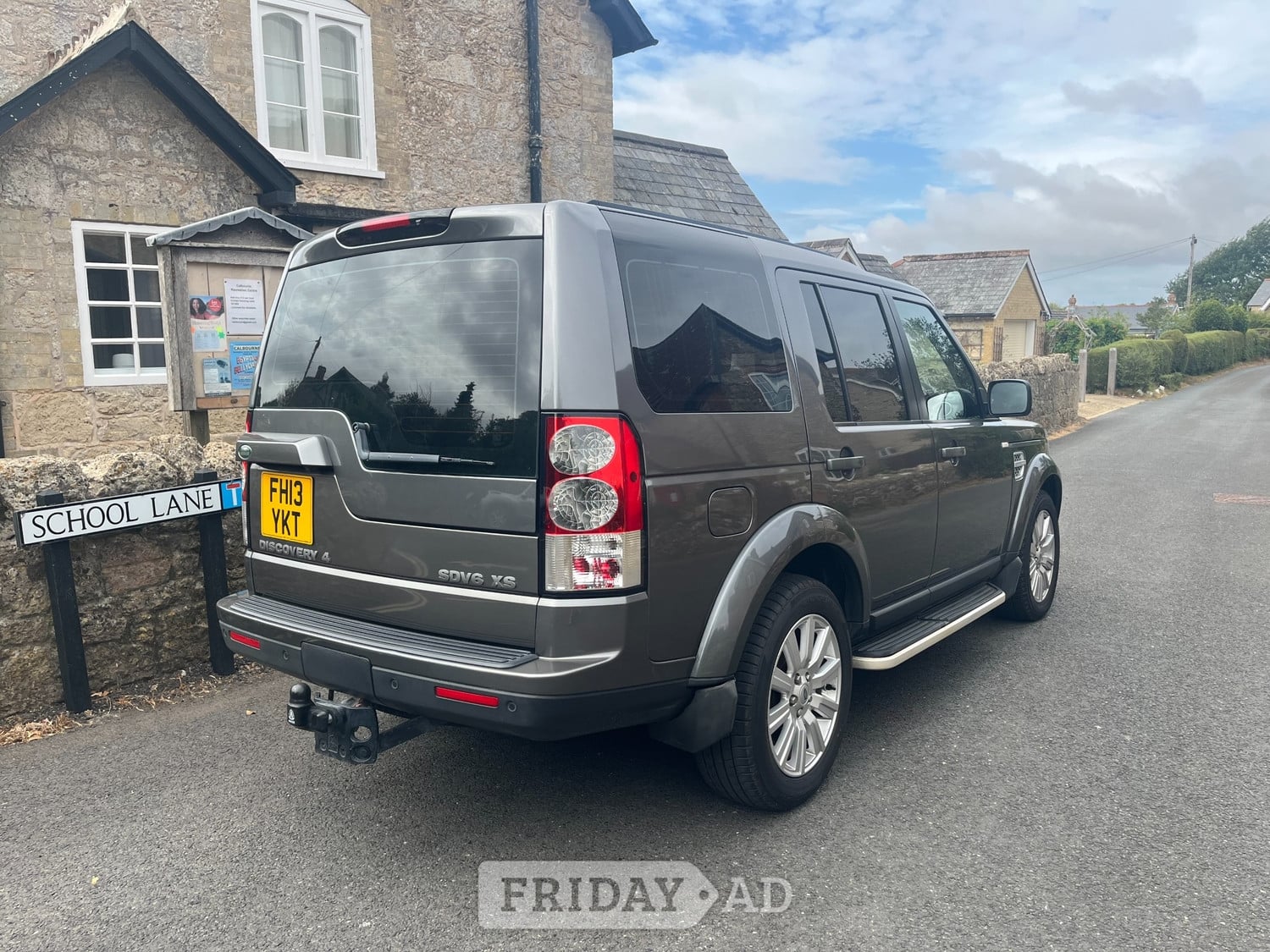 Land Rover Discovery 4 2013 - Cars in Newport