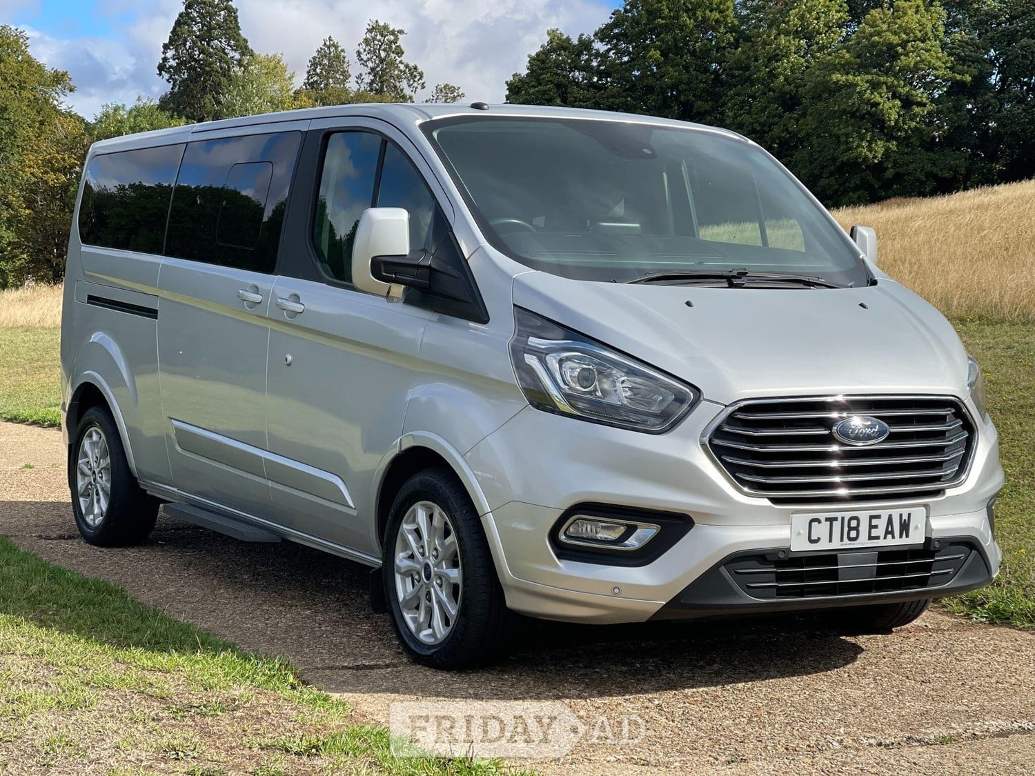 [ berth ]Ford Tourneo Custom