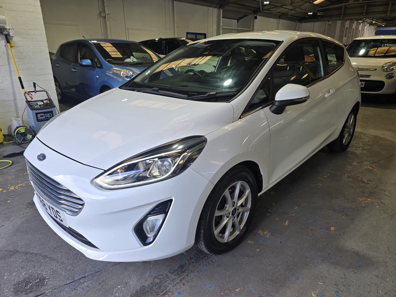 [ berth ]Ford Fiesta
